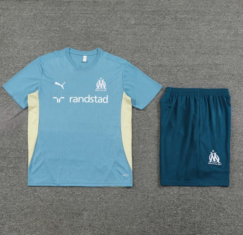 Camiseta y Pantalón corto de entrenamiento Olympique de Marseille 24/25